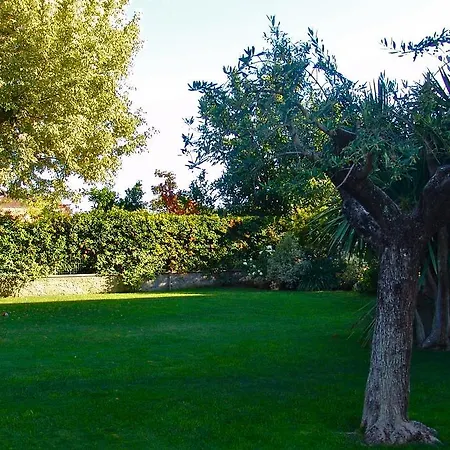 La Casa Di Gio Bed & Breakfast 2*